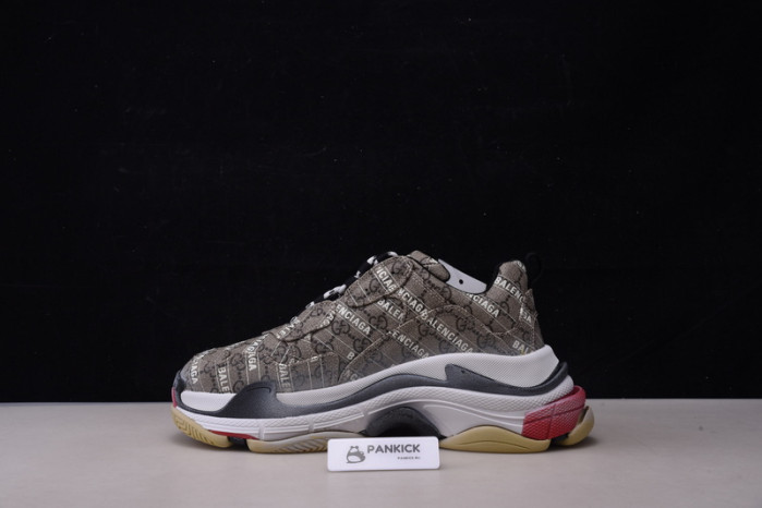 G*u*i sneaker