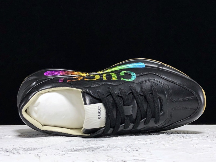 G*u*i sneaker