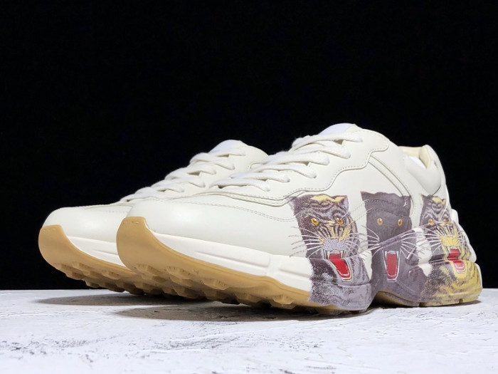 G*u*i sneaker