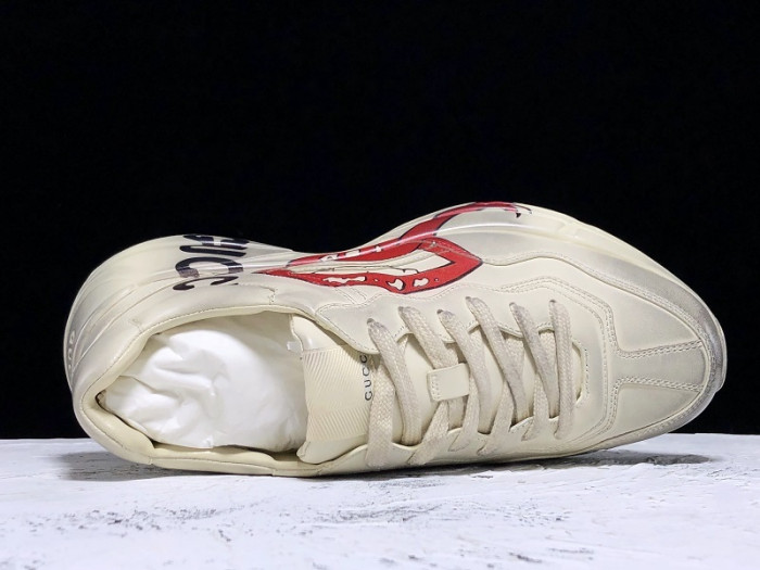 G*u*i sneaker