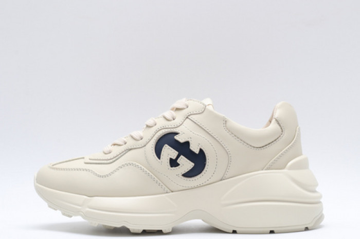 G*u*i sneaker