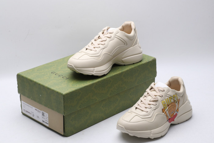 G*u*i sneaker