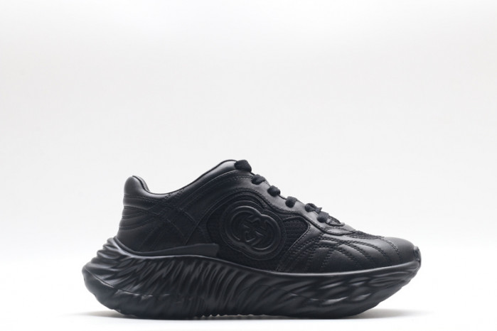 G*u*i sneaker