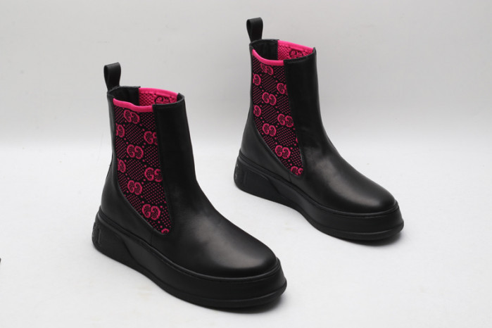 G*u*i sneaker
