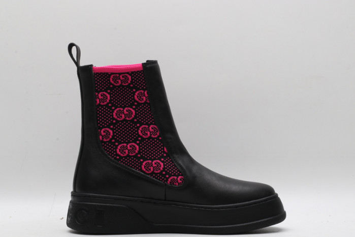 G*u*i sneaker