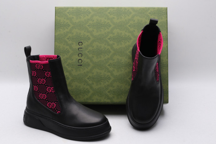 G*u*i sneaker