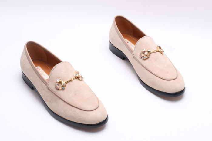 G*u*i sneaker