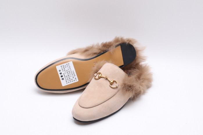 G*u*i sneaker