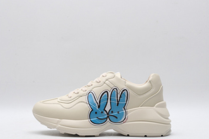 G*u*i sneaker