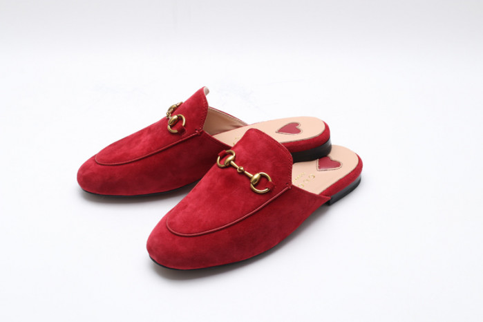 G*u*i sneaker