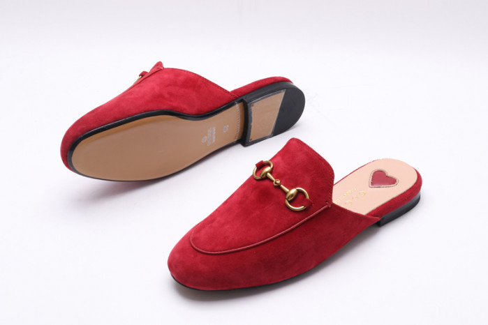 G*u*i sneaker