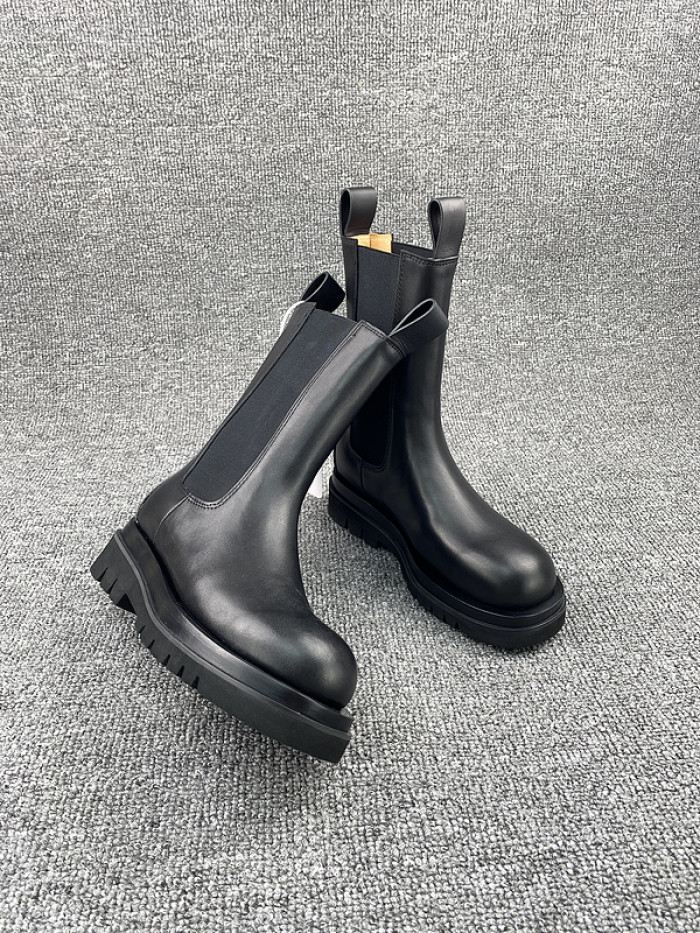 BOTTEGA VENETA SNEAKER
