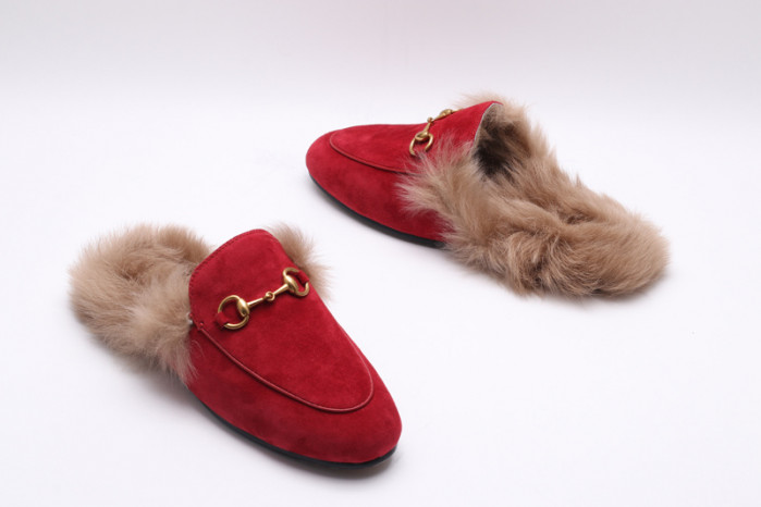 G*u*i sneaker