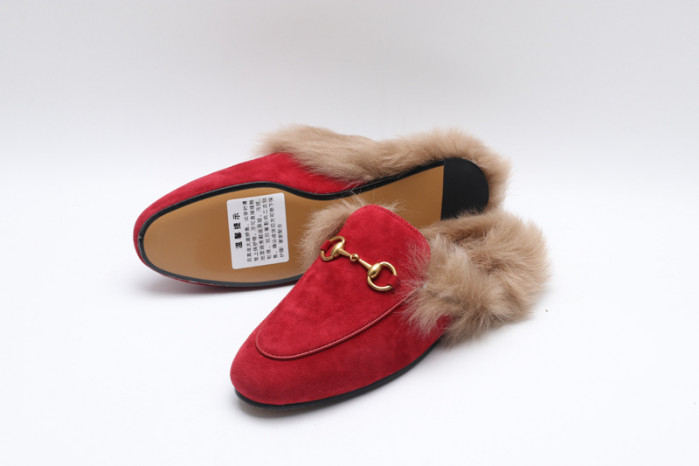 G*u*i sneaker