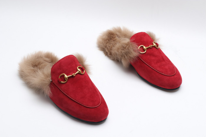 G*u*i sneaker
