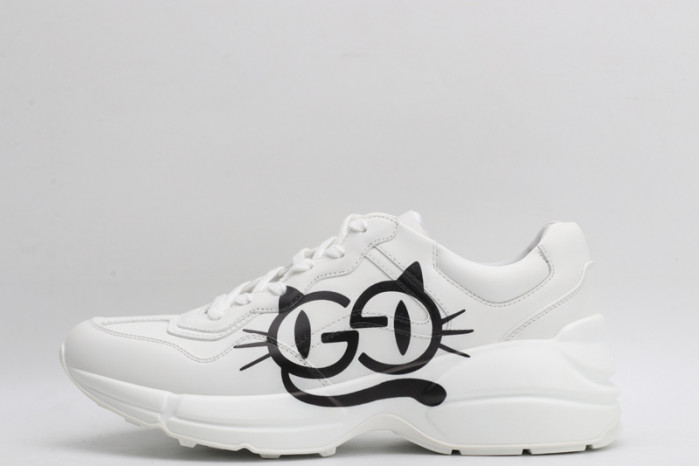 G*u*i sneaker