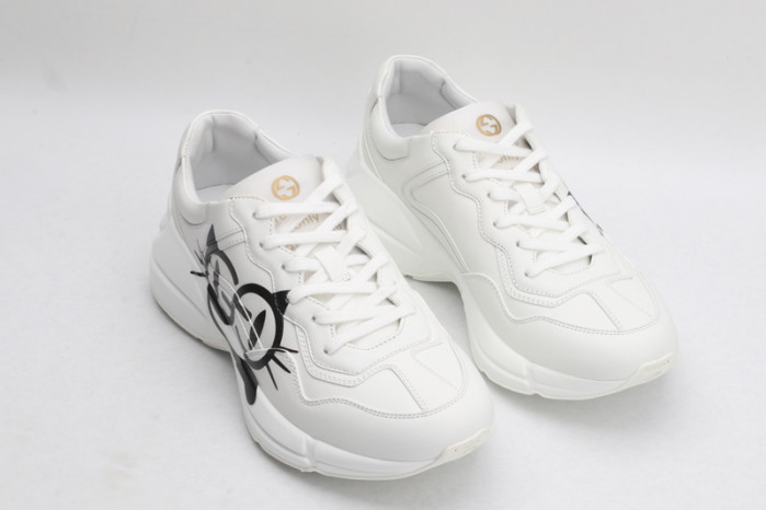 G*u*i sneaker