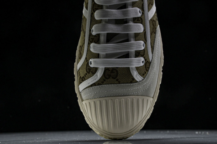 G*u*i sneaker