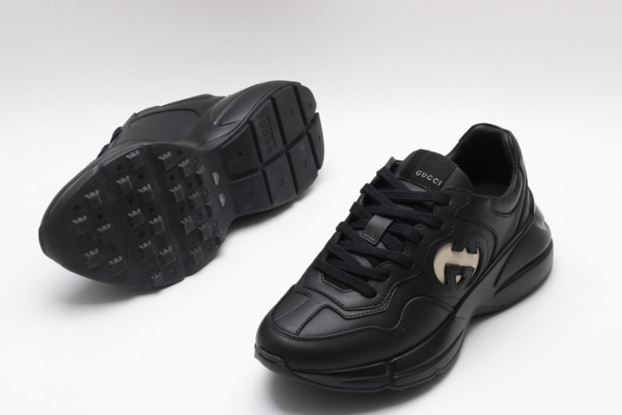 G*u*i sneaker