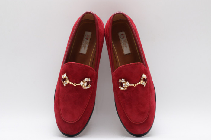 G*u*i sneaker