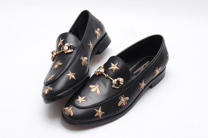 G*u*i sneaker