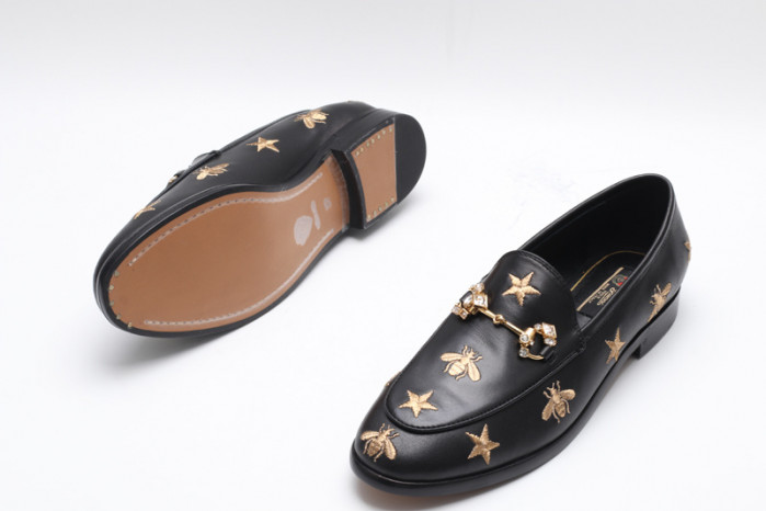 G*u*i sneaker