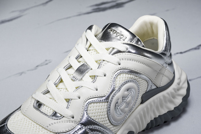 G*u*i sneaker
