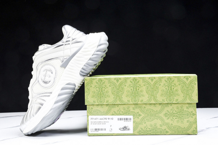 G*u*i sneaker