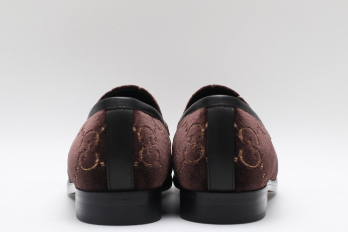 G*u*i sneaker