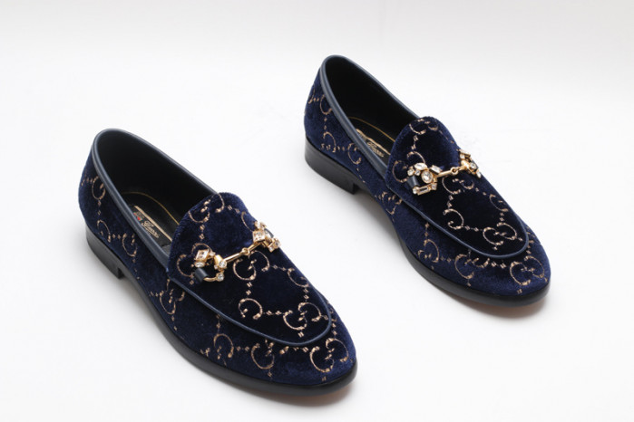 G*u*i sneaker