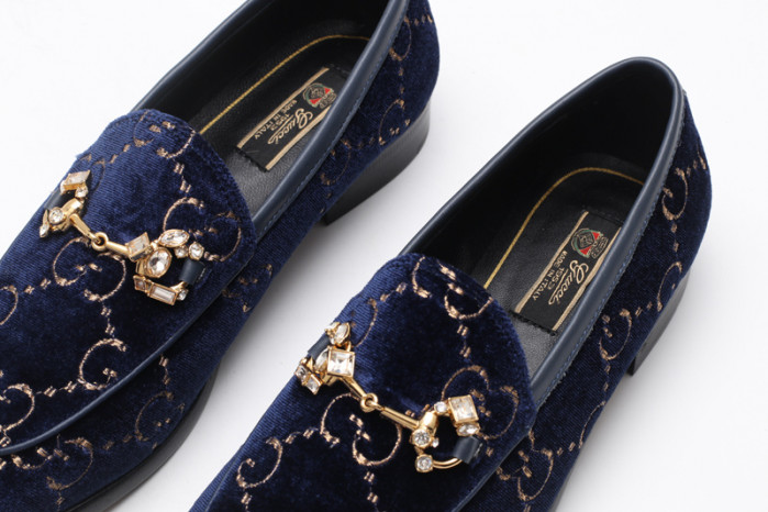 G*u*i sneaker