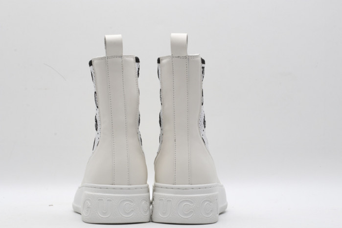 G*u*i sneaker