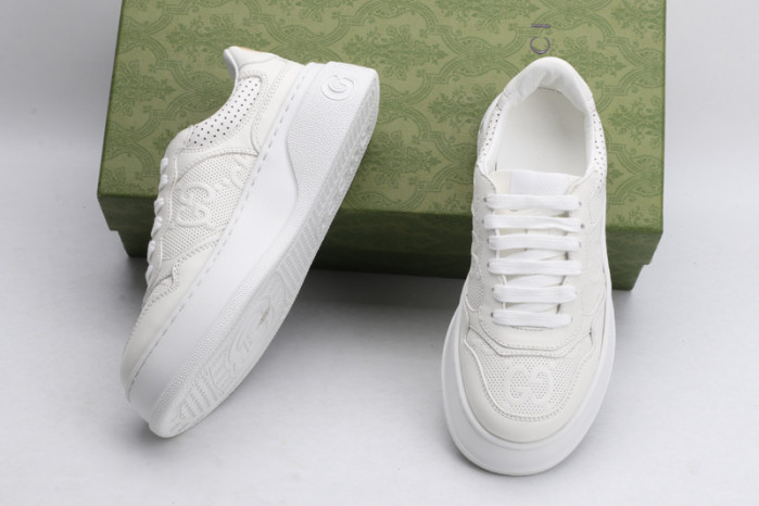 G*u*i sneaker