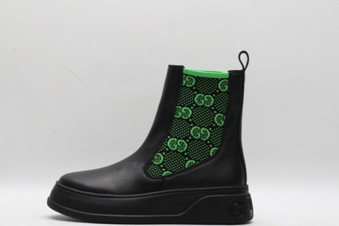 G*u*i sneaker