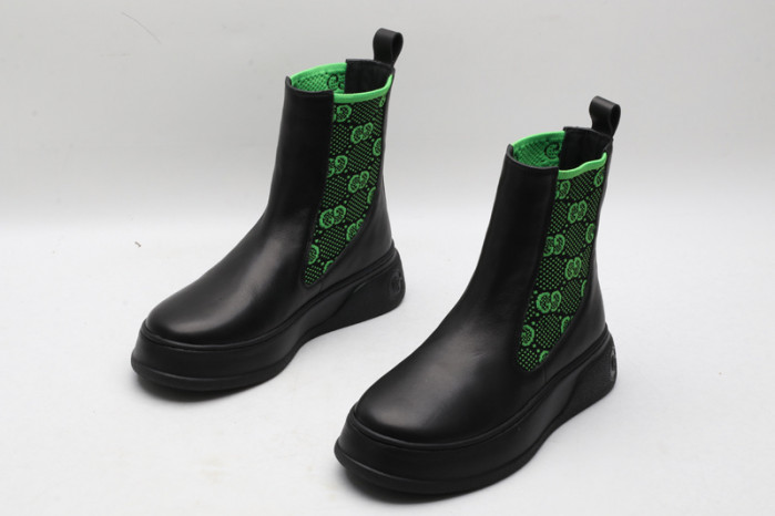 G*u*i sneaker
