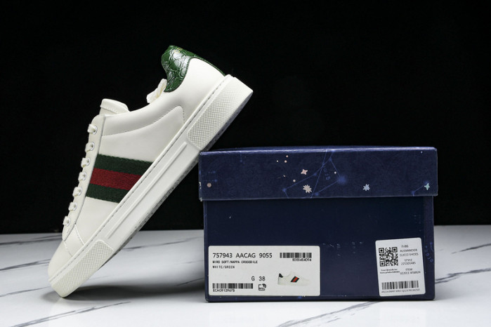 G*u*i sneaker