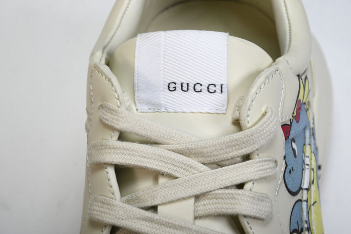 G*u*i sneaker
