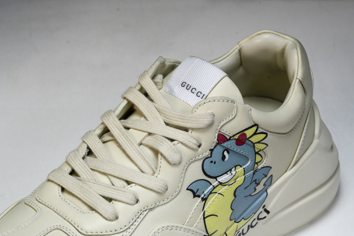 G*u*i sneaker