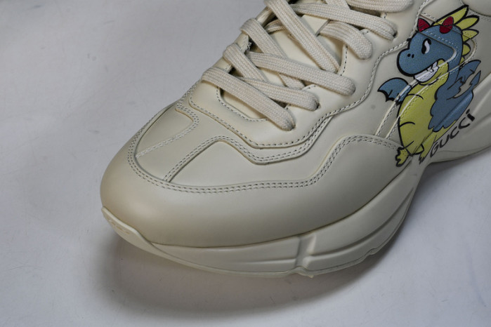 G*u*i sneaker