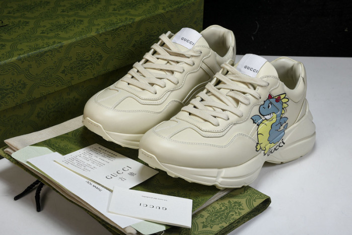 G*u*i sneaker