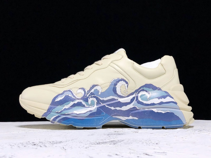 G*u*i sneaker
