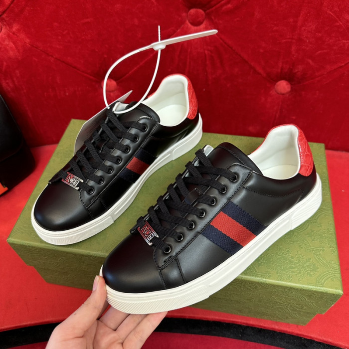 G*u*i sneaker