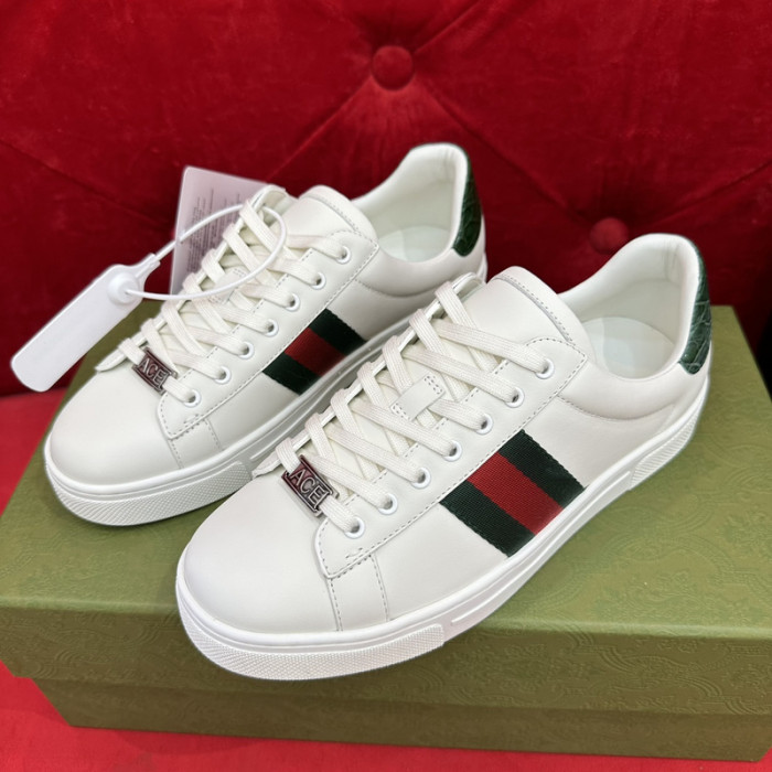 G*u*i sneaker