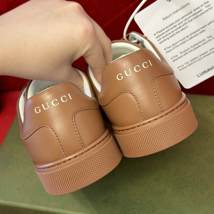 G*u*i sneaker