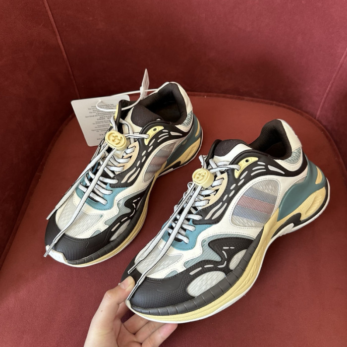 G*u*i sneaker