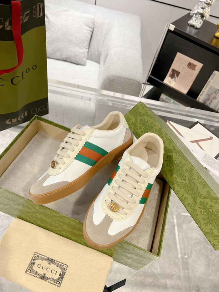 G*u*i sneaker