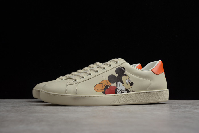 G*u*i sneaker