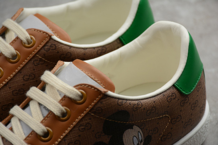 G*u*i sneaker