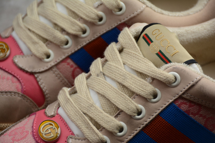 G*u*i sneaker