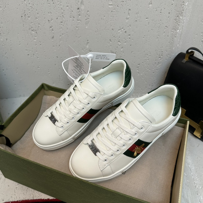 G*u*i sneaker